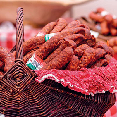 Vonyarcvashegyi kolbászoló